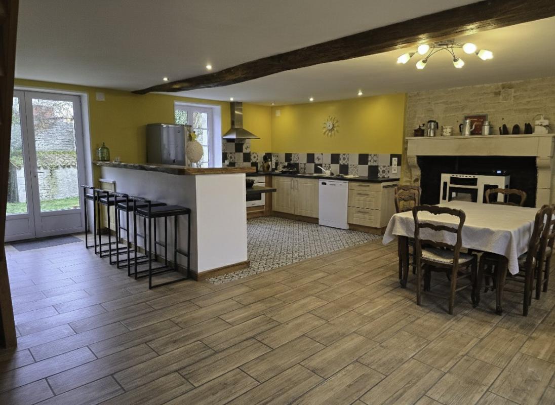 3 bedroom propriete in Saint Mande Sur Bredoire, Charente-Maritime, France – 96BF1E8DEC184F6C