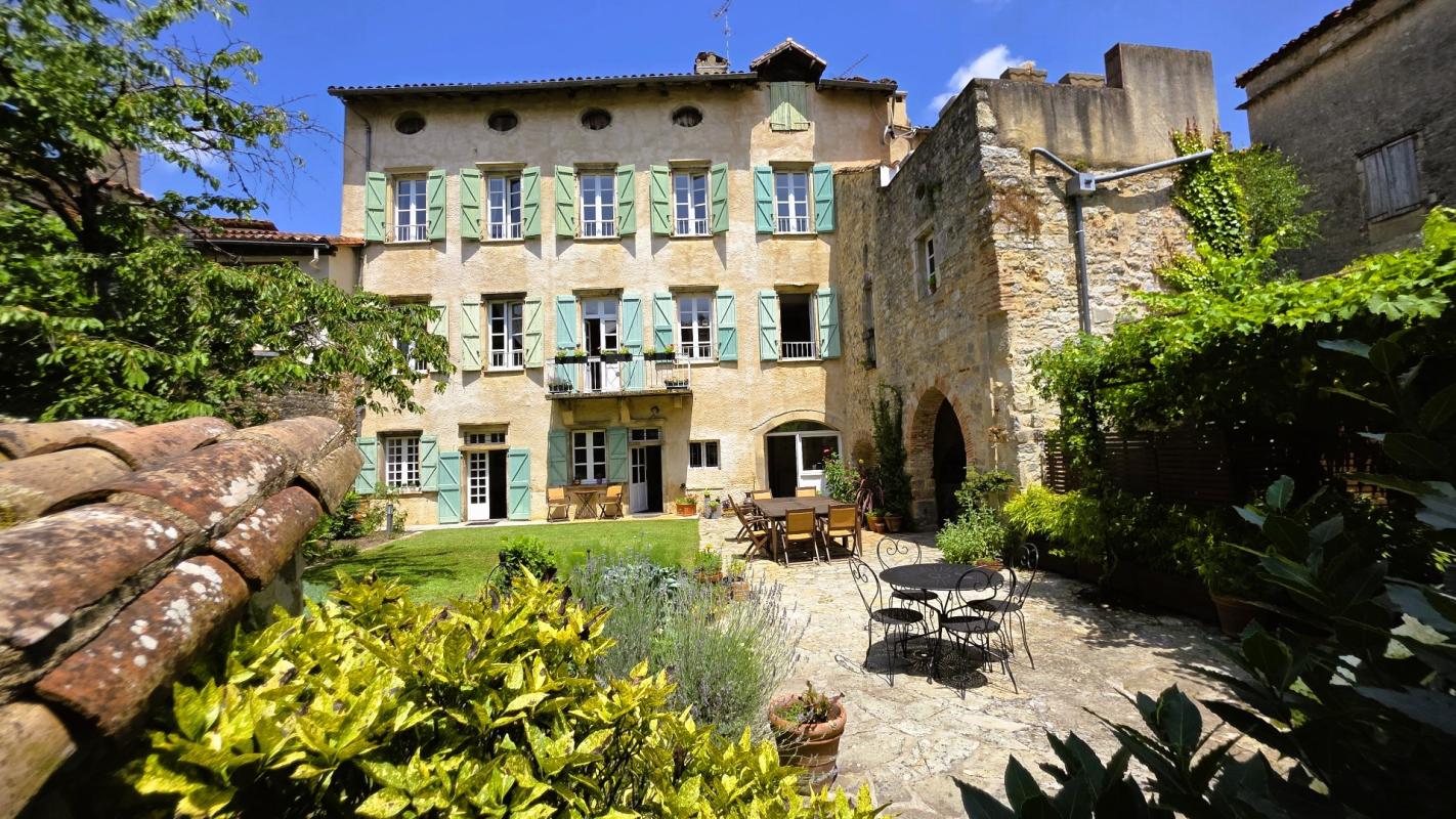 8 bedroom propriete in Saint Antonin Noble Val, Tarn-et-Garonne, France – A45292A3613D4B6F