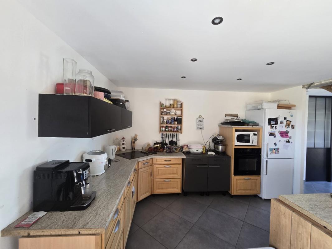 10 bedroom corps de ferme in Baraqueville, Aveyron, France – E42C1E650E354B44