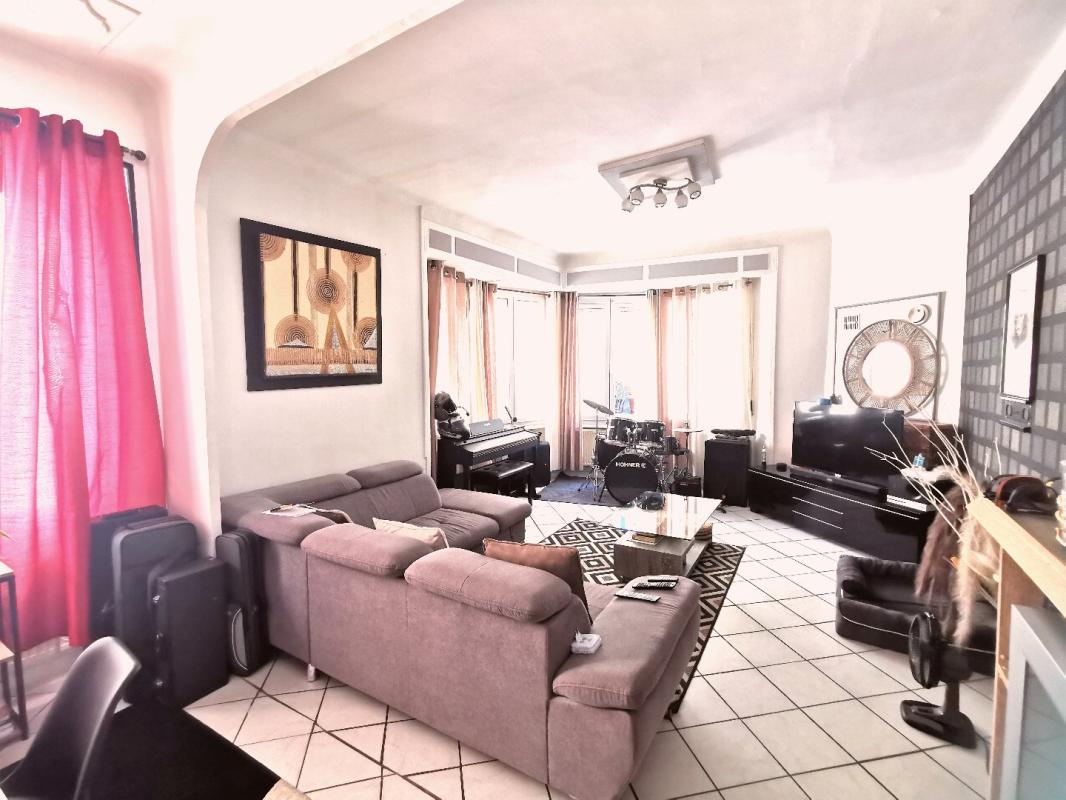 5 bedroom maison in Millau, Aveyron, France – D25BF299170B4D42