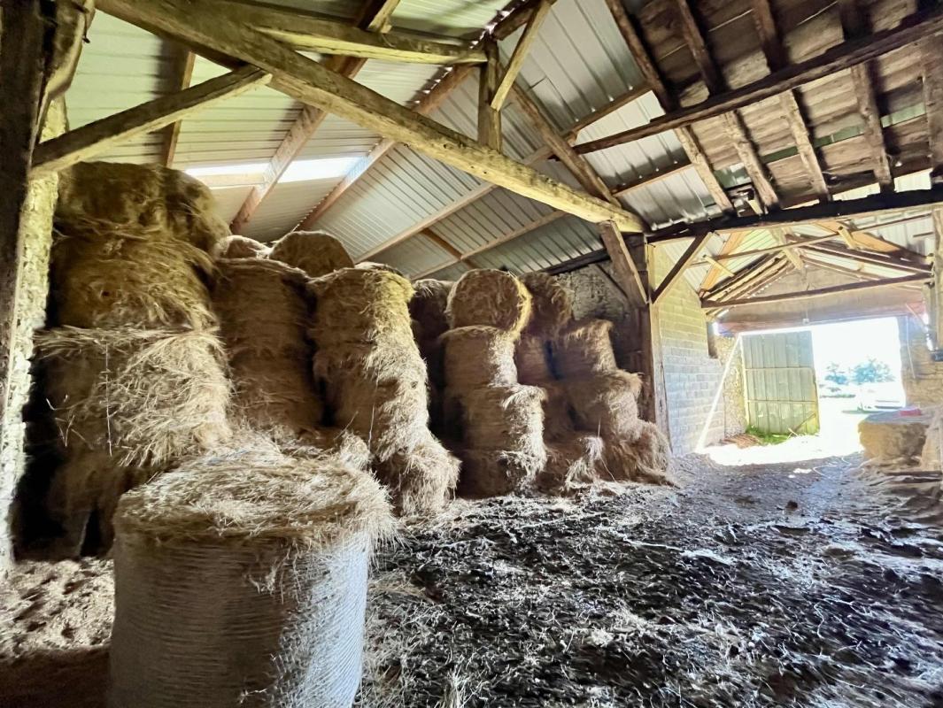 2 bedroom propriete in Pressac, Vienne, France – DC5AE5DAA7A24B32