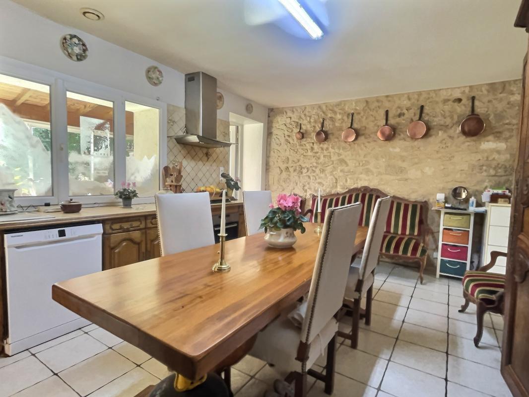 5 bedroom demeure in Rauzan, Gironde, France – 12009395124