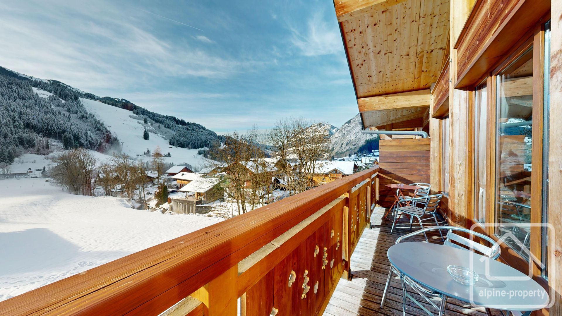 A Spacious And Modern Duplex Apartment Right In The Centre Of La Chapelle D’Abondance. – APPTCHATEAUBOIS