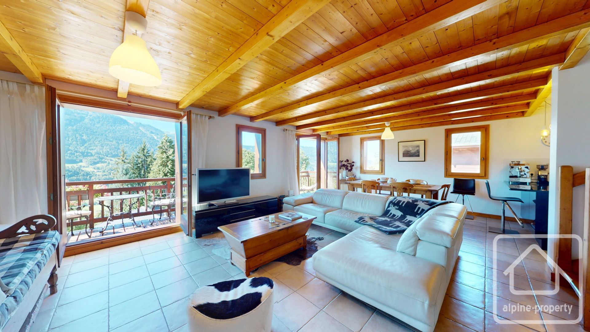 Exceptional 7 Bedroom 7 Bathroom Chalet On South Facing Hillside Of Samoens, Just 20 Minutes Walk To Samoens’ Historic Centre – COUDREY