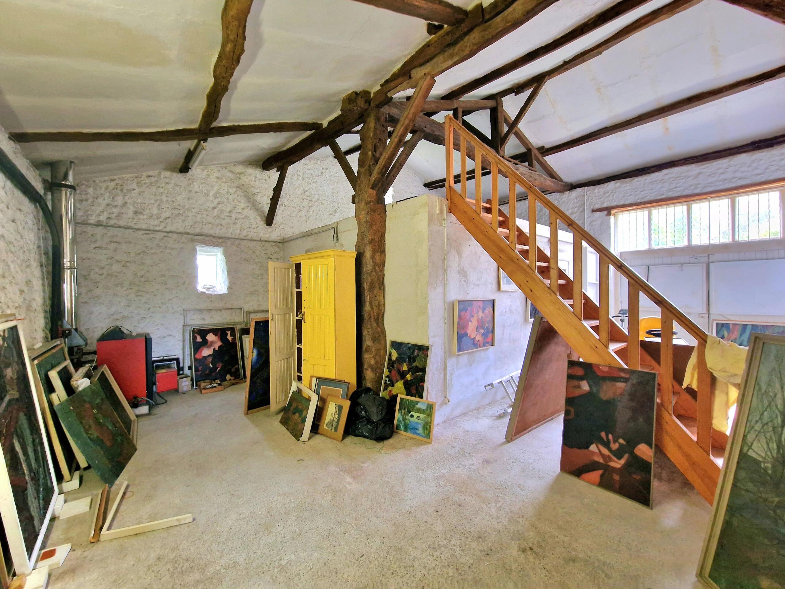 Charming stone farmhouse offering generous spaces and excellent potential, Aquitaine – France – BVI77429