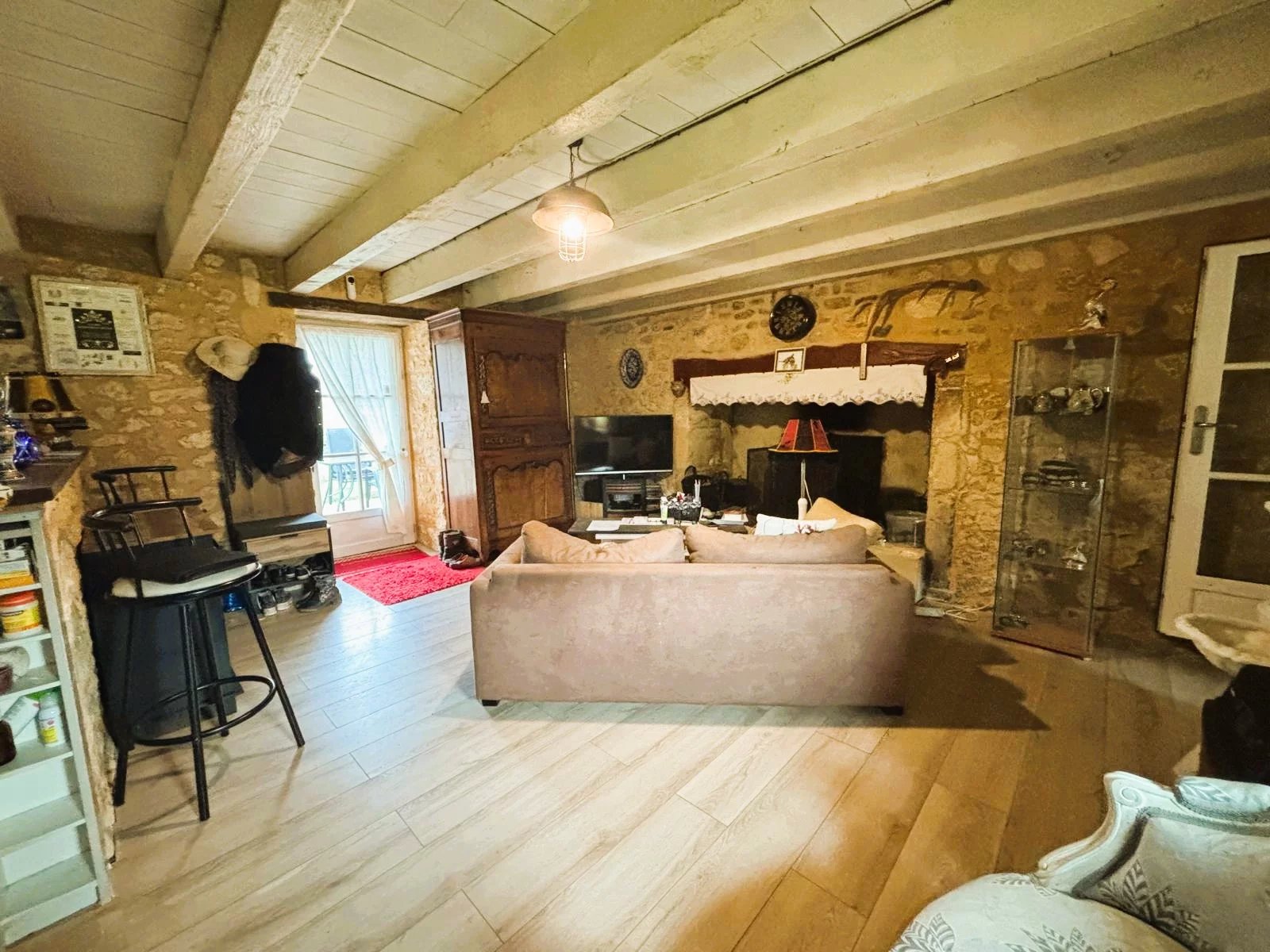 Charming Country House With Income Potential and Pool, Aquitaine – France – BVI83804