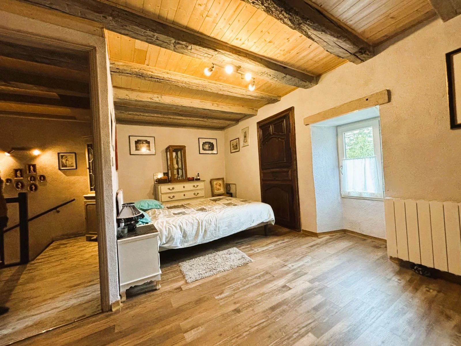 Charming Country House With Income Potential and Pool, Aquitaine – France – BVI83804