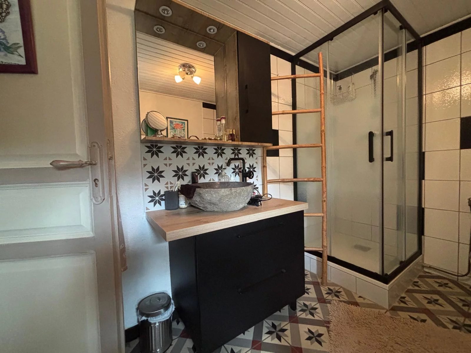 Charming Country House With Income Potential and Pool, Aquitaine – France – BVI83804