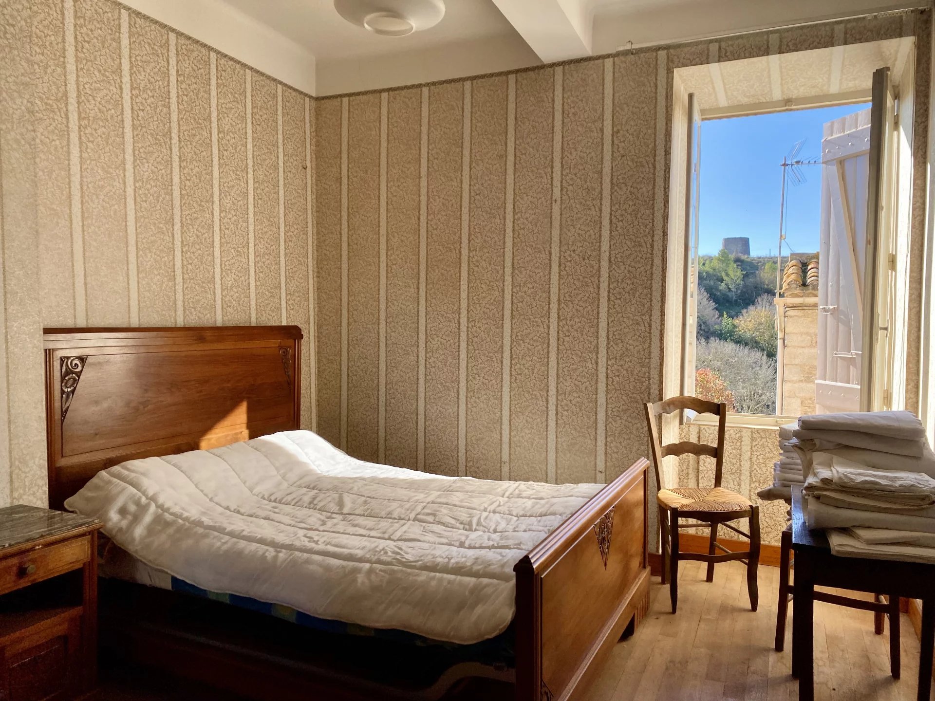 Charming Village House with Huge Potential, Languedoc-Roussillon – France – BVI83023