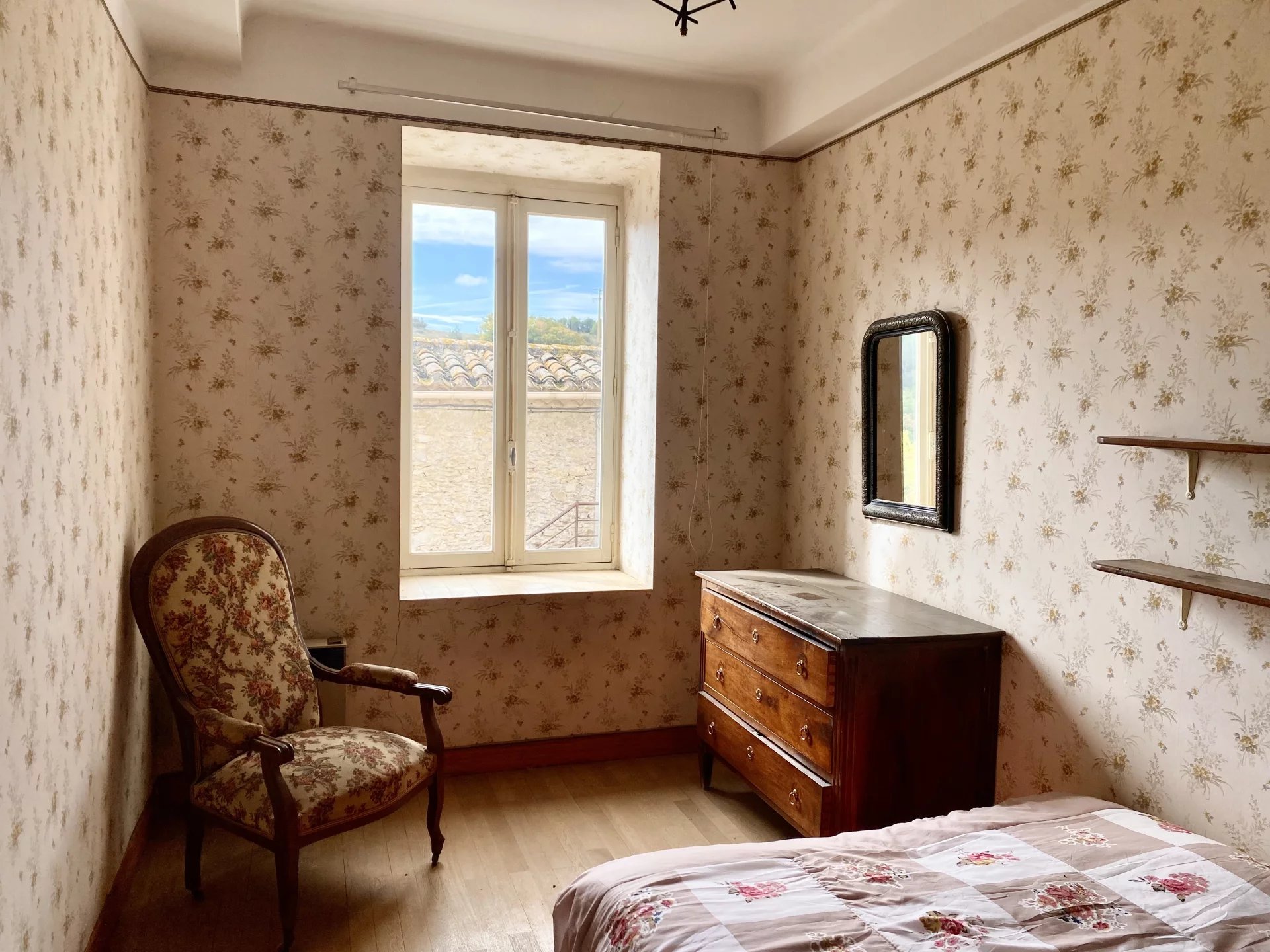 Charming Village House with Huge Potential, Languedoc-Roussillon – France – BVI83023