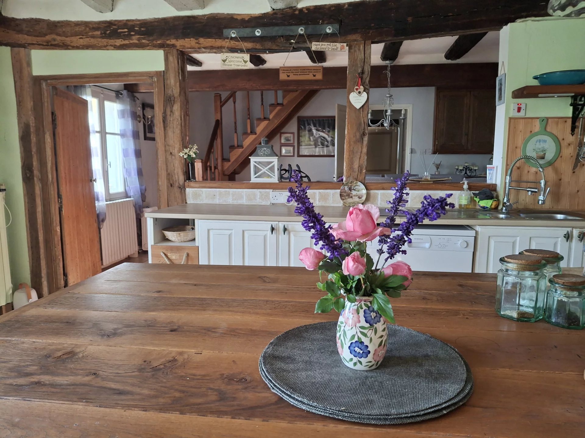 Charming equestrian property with sand school, barns, swimming pool and over 4 hectares of land, Poitou-Charentes – France – BVI82706