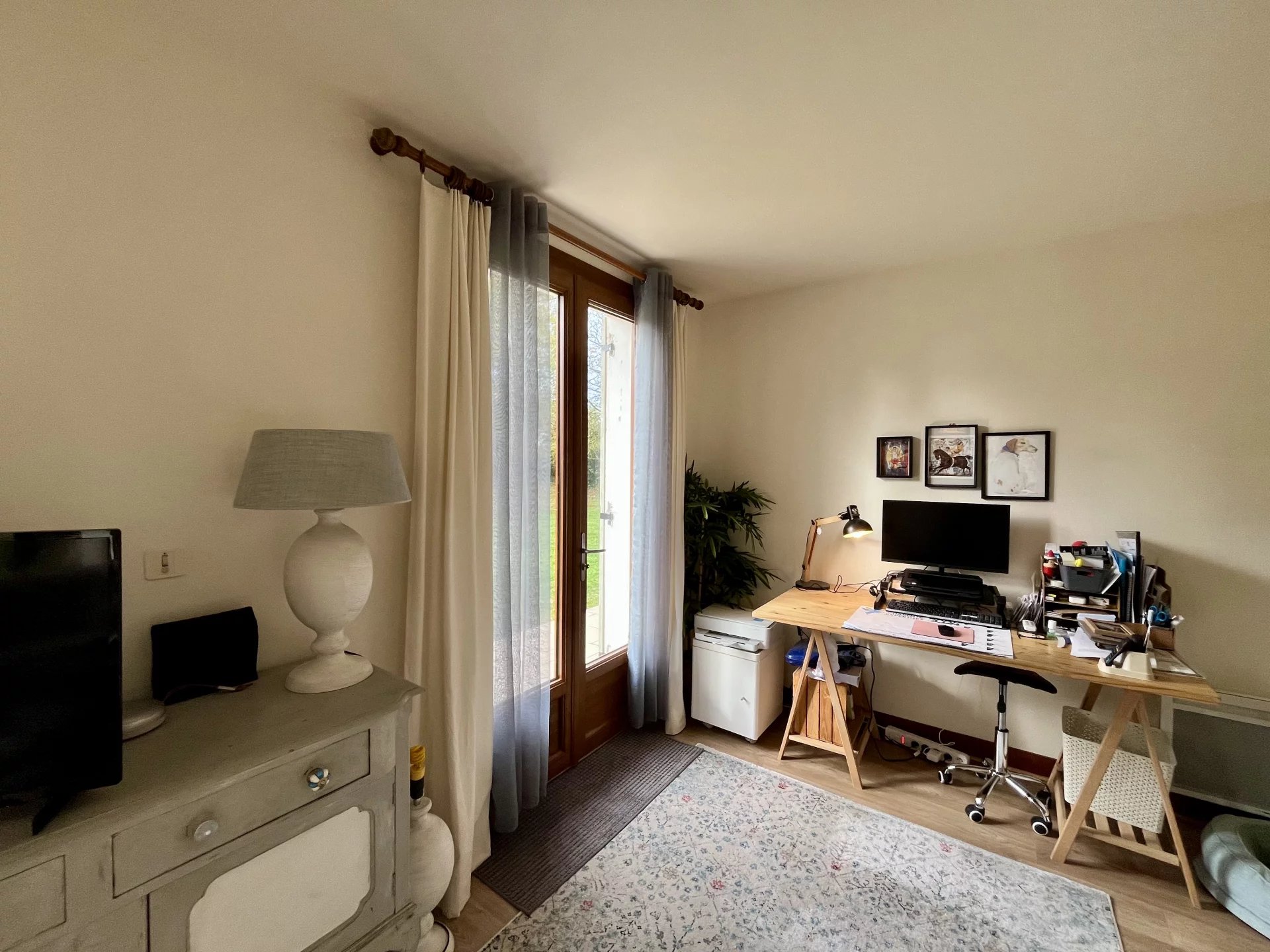 A must see! Light-filled 3-bed property with basement and beautiful enclosed garden, Poitou-Charentes – France – BVI83354