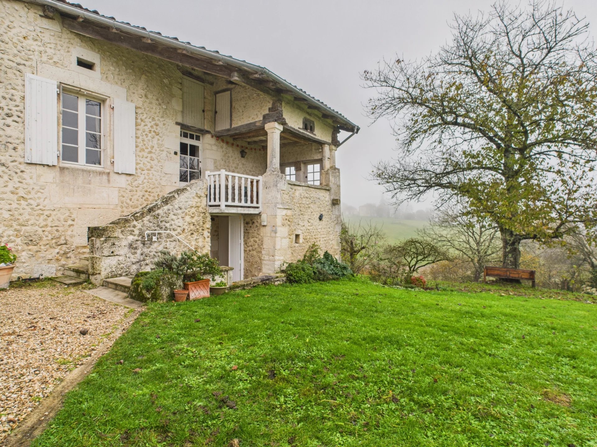 Authentic and renovated stone house with great revenue potential, Aquitaine – France – BVI83347