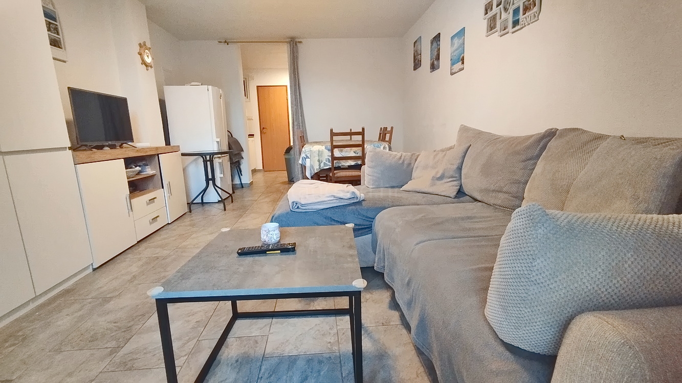 3 bedroom apartment in Novi Vinodolski, Croatia – 103571