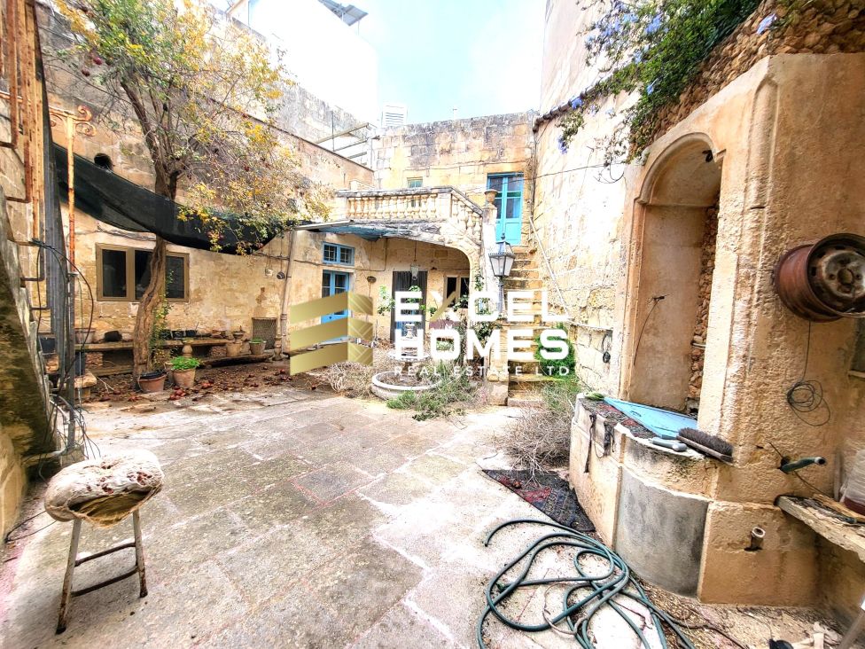 3 bedroom Townhouse in Zebbug, Malta – 65274