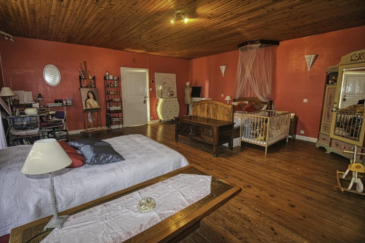 8 bedroom propriete in Prisse La Charriere, Deux-Sèvres, France – B4E1FC2FE7764C21