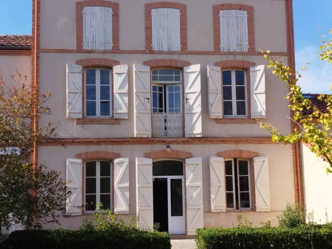 4 bedroom maison a renover in Castelsarrasin, Tarn-et-Garonne, France – 272E5003EECD45DB