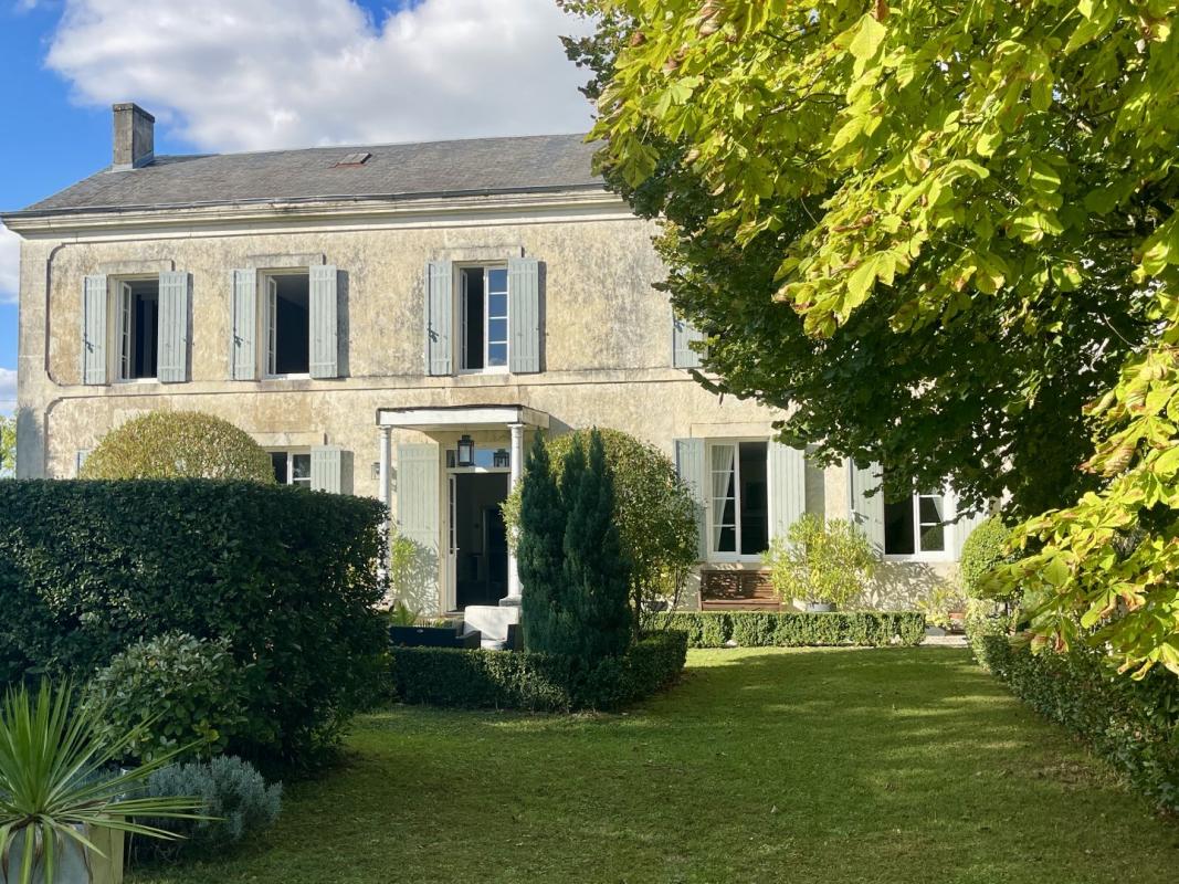 4 bedroom maison de maitre in Saint Denis Du Pin, Charente-Maritime, France – 89B2CFA47F844541
