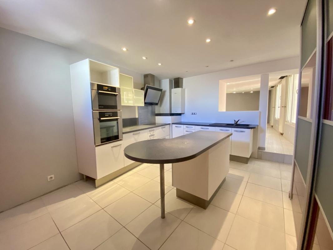 2 bedroom t3 in Millau, Aveyron, France – 6C51FFEA3FB349CF