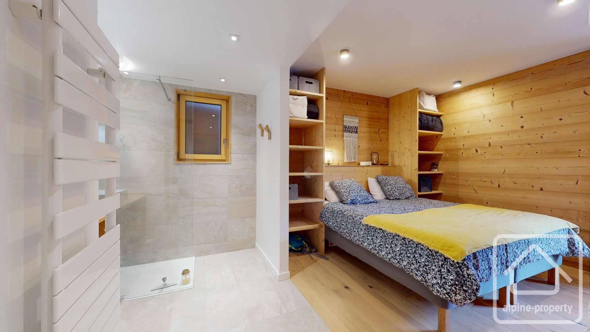 Rare! Magnificent Three-bedroom Apartment With Mountain Views And Ski-in/ski-out Access – GRANDCERFD501