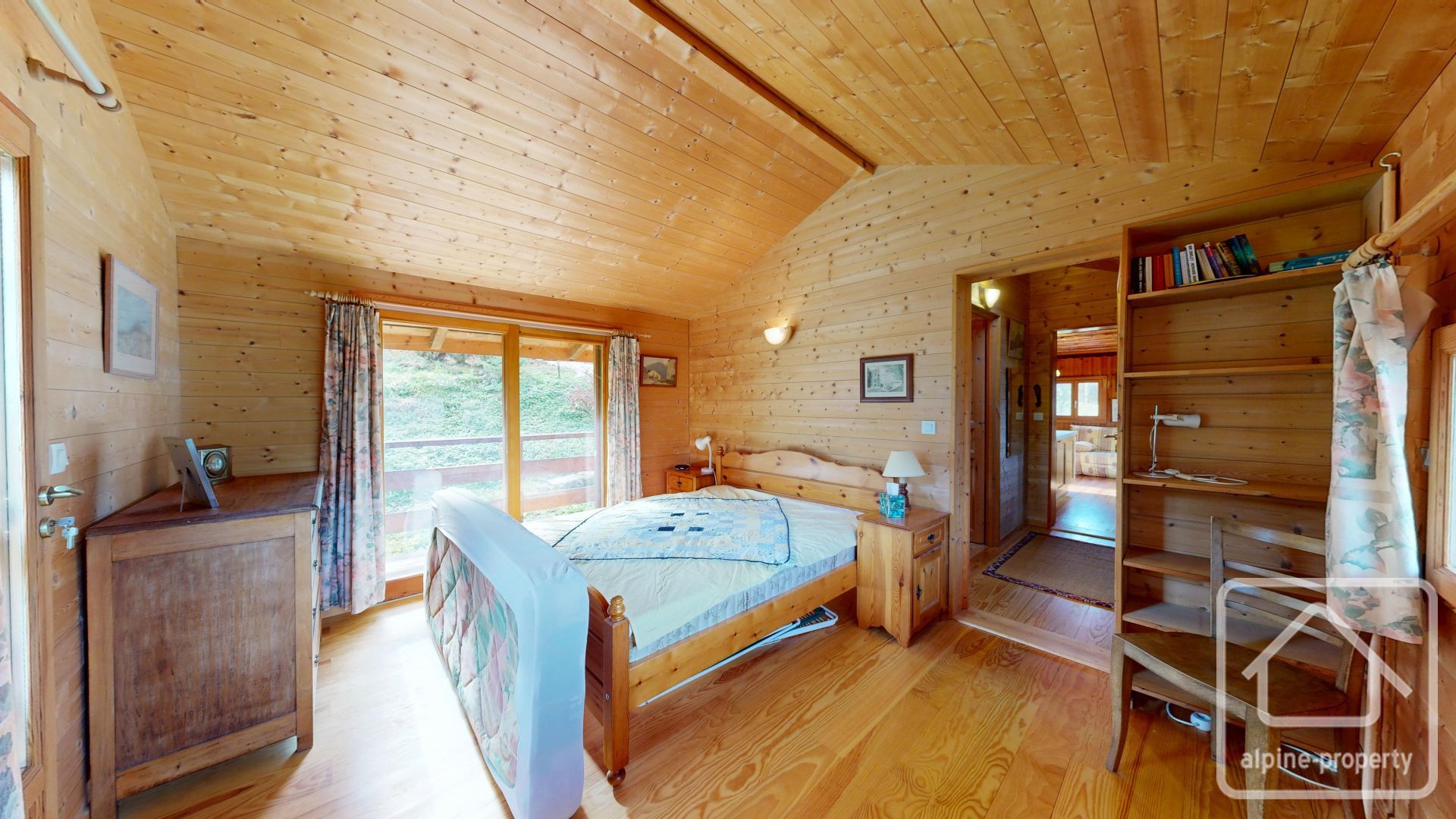 A Charming Holiday Chalet With Huge Potential. – BEUNAZ