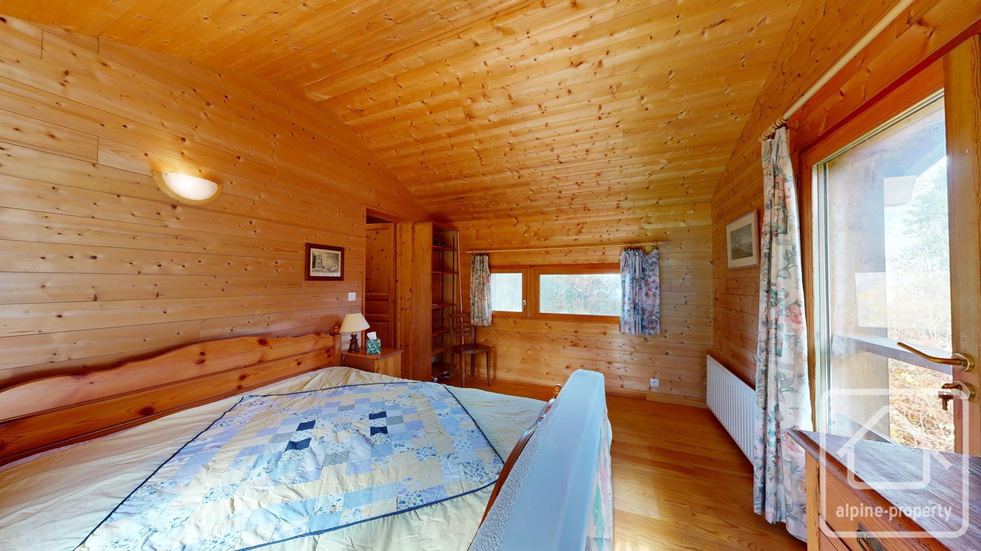 A Charming Holiday Chalet With Huge Potential. – BEUNAZ