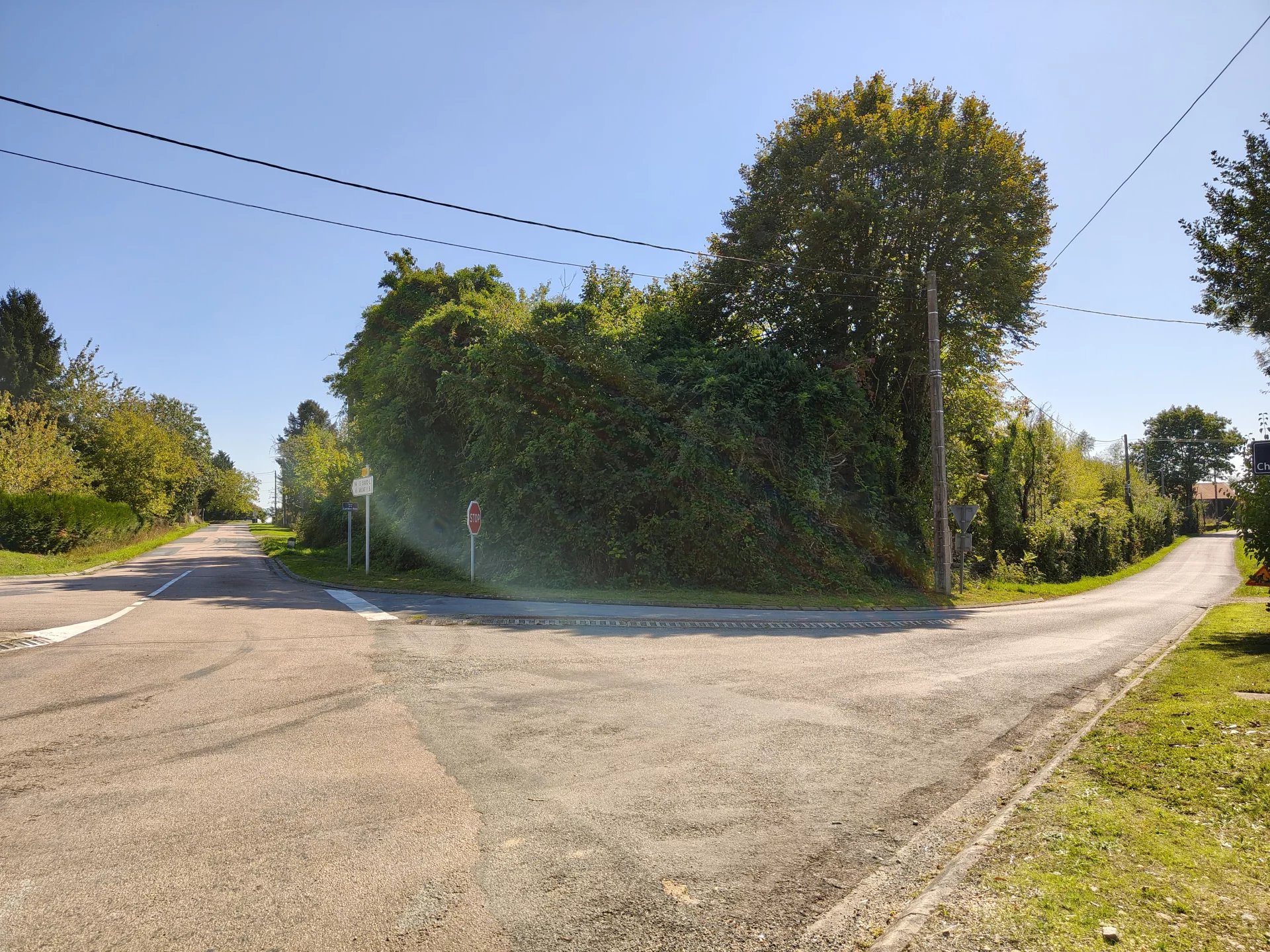 Large Building Plot 4 minutes from Piégut Pluviers, Aquitaine – France – BVI78578