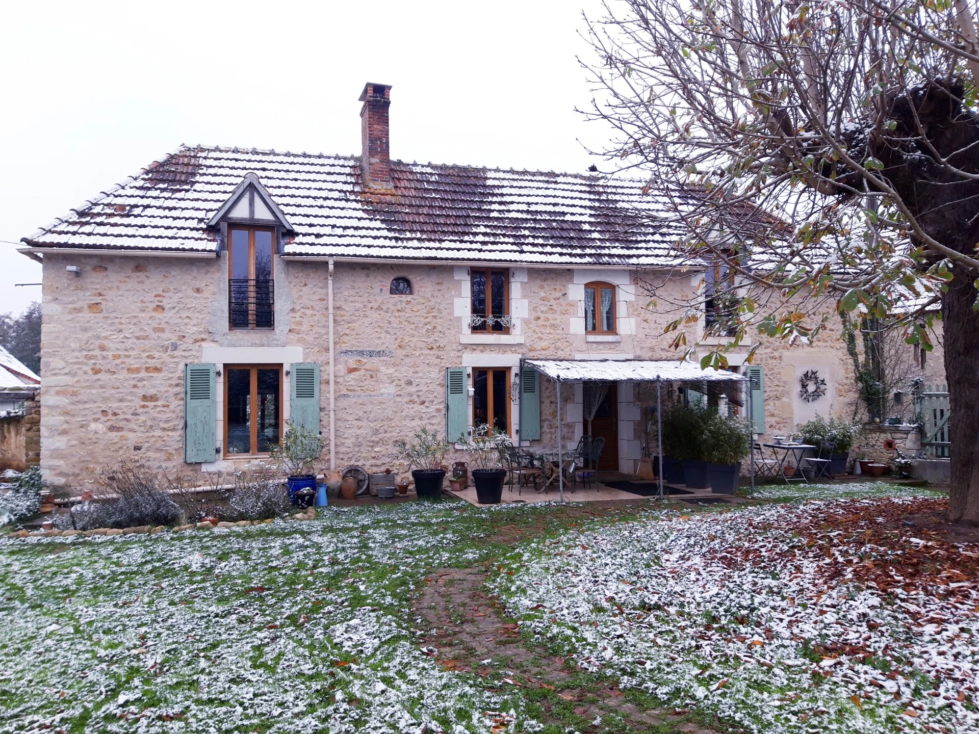Beautifully presented 2 bedroom hamlet house, Poitou-Charentes – France – BVI77747