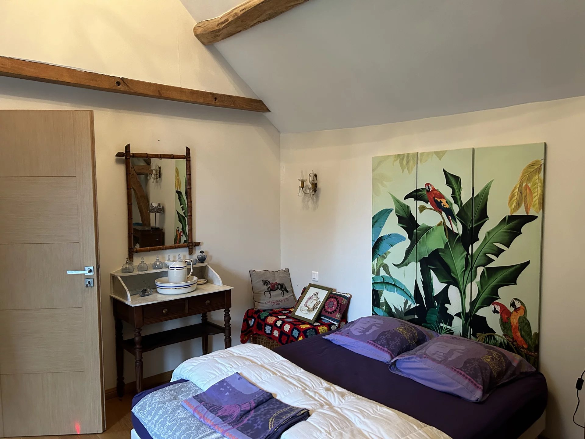 Beautifully presented 2 bedroom hamlet house, Poitou-Charentes – France – BVI77747