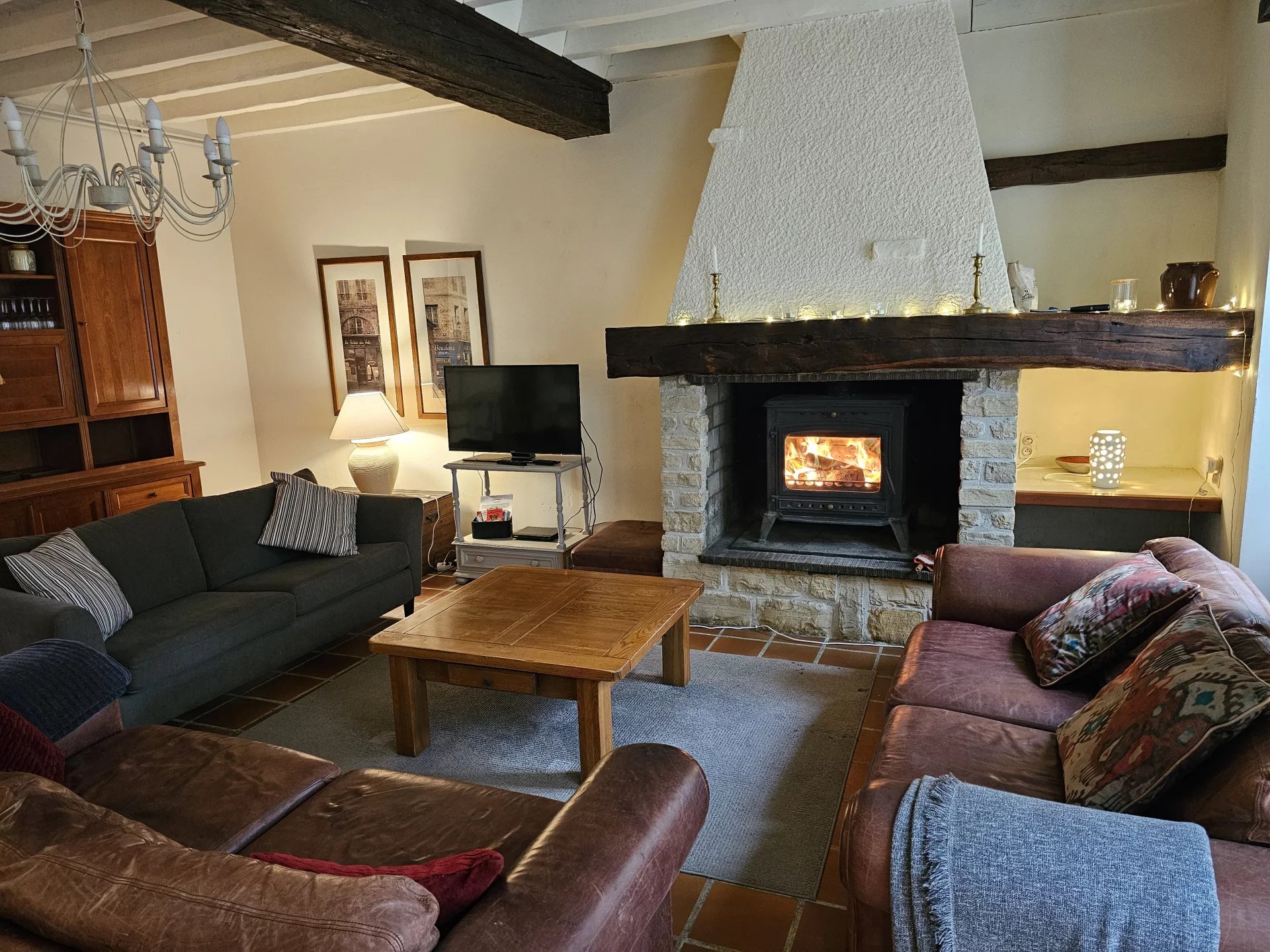 A serene haven with limitless potential offering 3 houses on over 2 hectares of land, Midi-Pyrénées – France – BVI83662