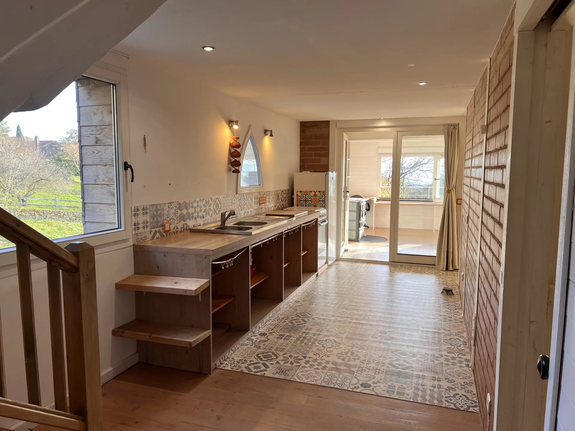 A luminous wooden eco-home with panoramic views, Languedoc-Roussillon – France – BVI83676
