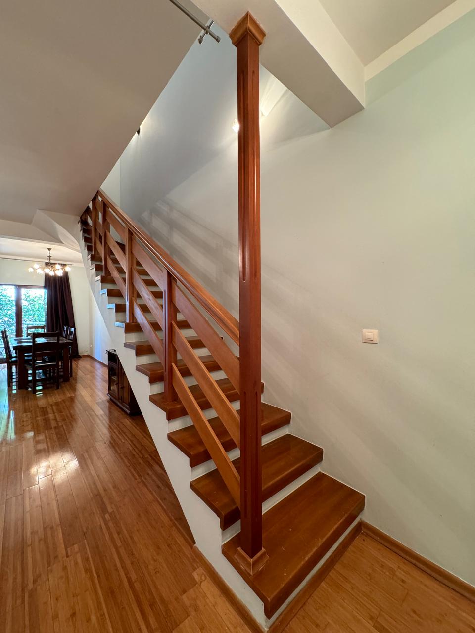 Risan Duplex Apartment – 130 m², Sea View & Pool, Montenegro – MRENB109