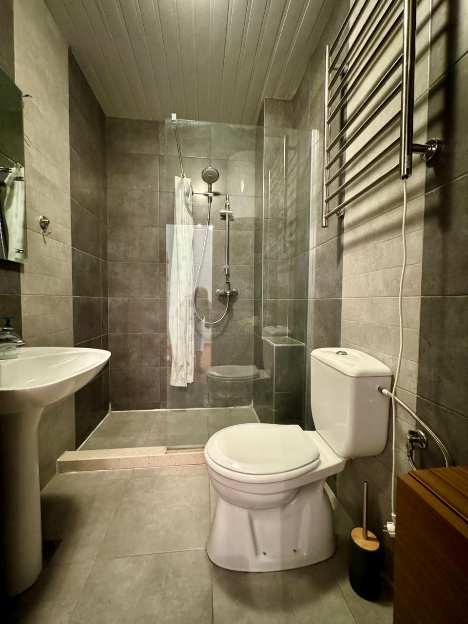 Risan Duplex Apartment – 130 m², Sea View & Pool, Montenegro – MRENB109