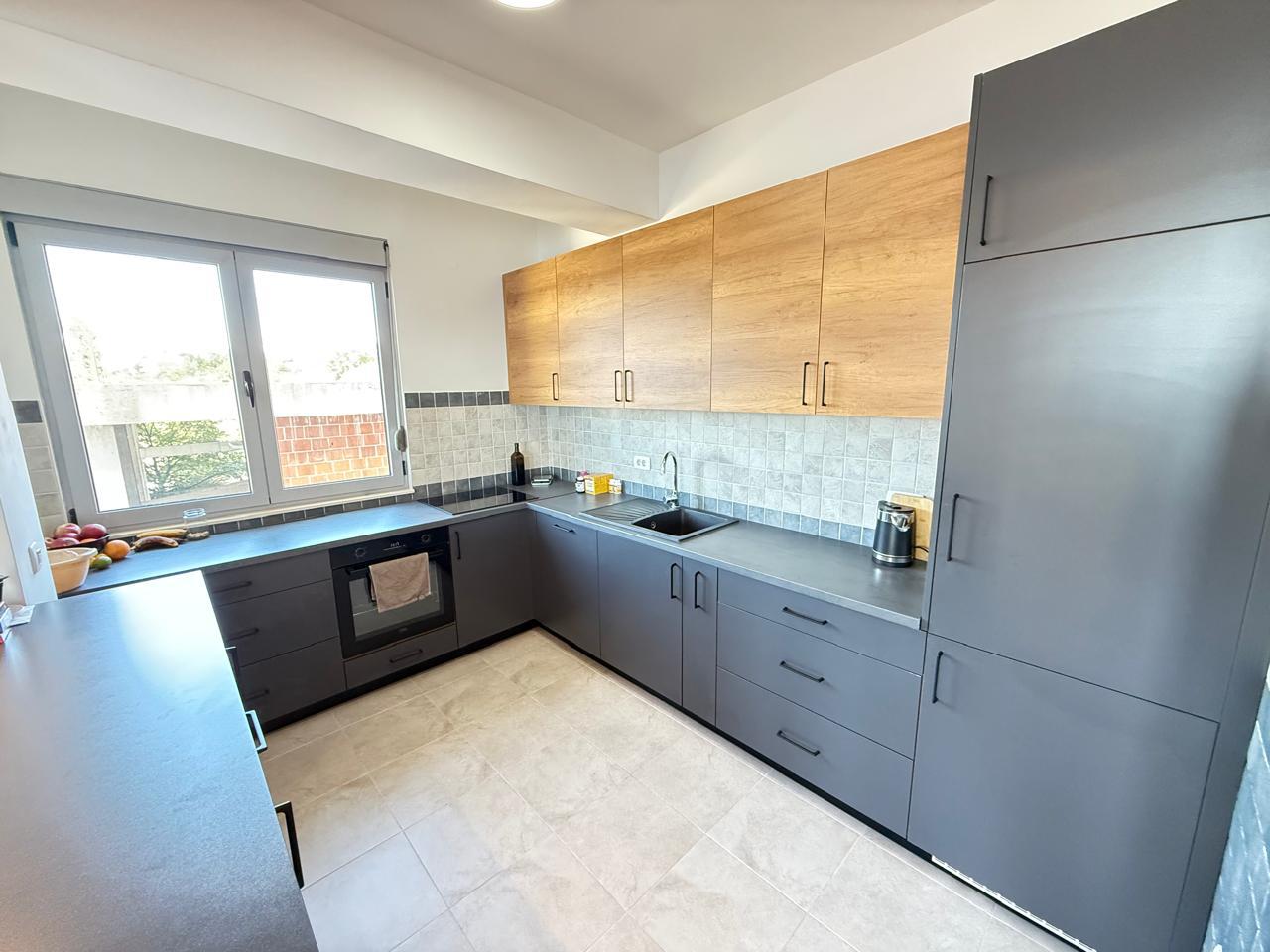 Dobra Voda Apartment with Sea View – 129 m², 3 Bedrooms, Parking & Installment Plan, Montenegro – MREALE127