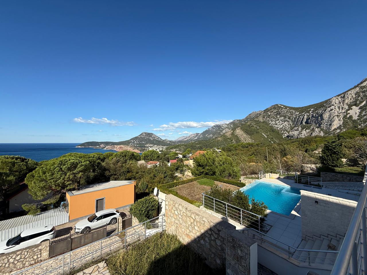 Bar Ratac House with Panoramic Sea View – 150 m², Pool & Parking, Montenegro – MREALE128