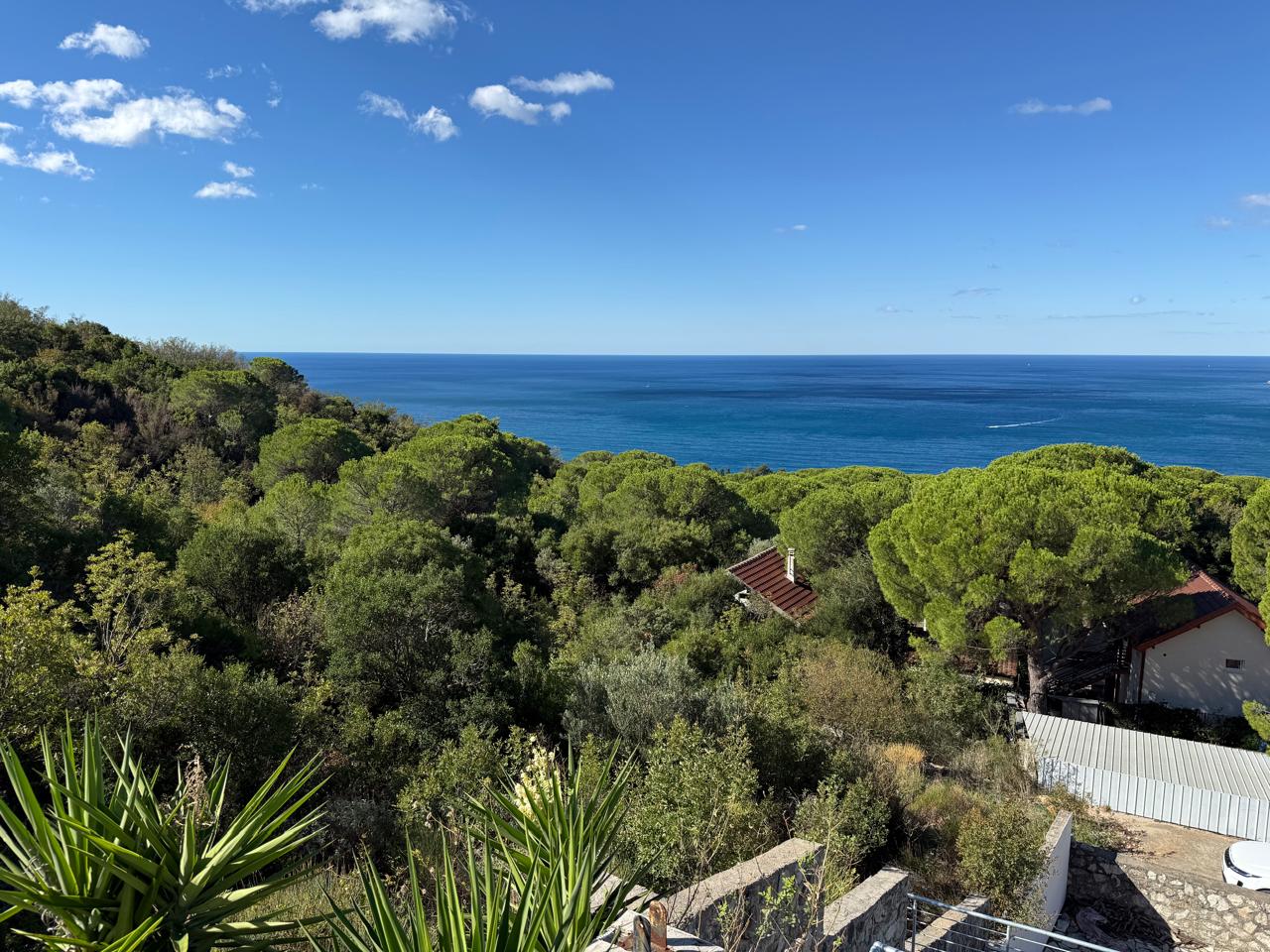 Bar Ratac House with Panoramic Sea View – 150 m², Pool & Parking, Montenegro – MREALE128