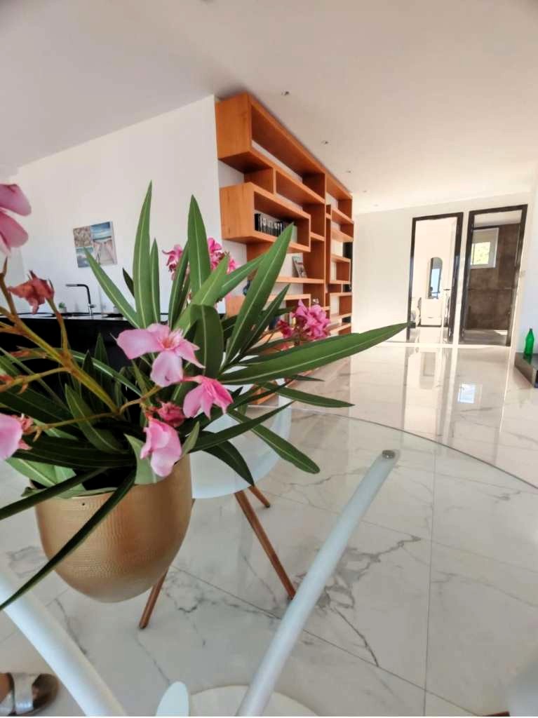 Rafailovici Penthouse with Sea View – 149 m², Rooftop Pool & Terrace, Montenegro – MREMT-01