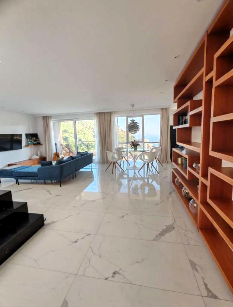 Rafailovici Penthouse with Sea View – 149 m², Rooftop Pool & Terrace, Montenegro – MREMT-01