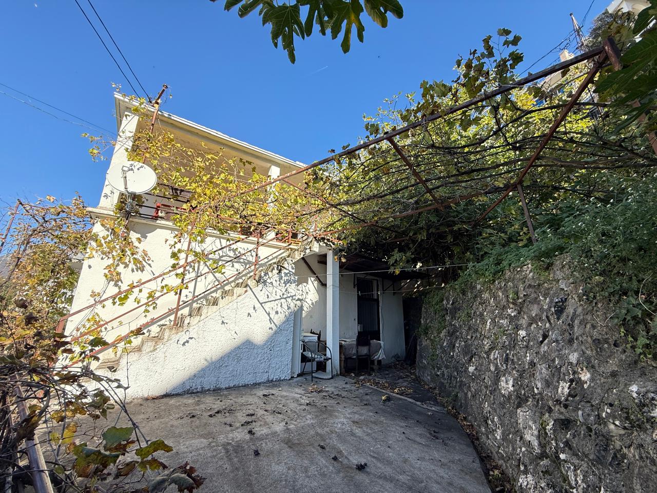Sutomore House Portion – 108 m², Separate Entrance, 350 m to the Sea, Montenegro – MREALE131