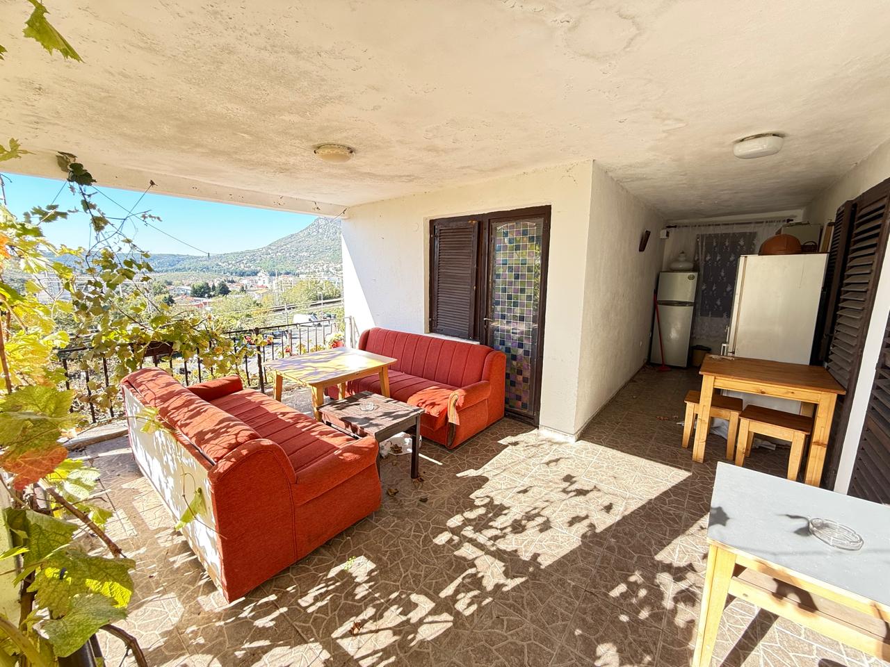 Sutomore House Portion – 108 m², Separate Entrance, 350 m to the Sea, Montenegro – MREALE131