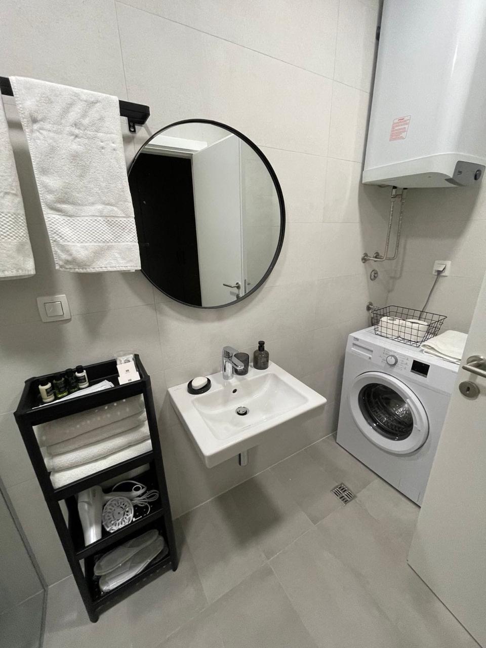 Bar Soho City Apartment – 65 m², Sea View, 3rd Floor, Montenegro – MREALE132