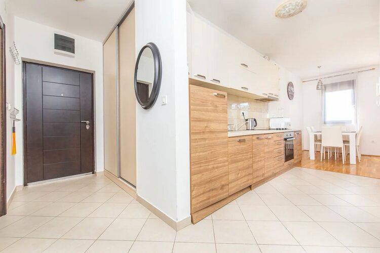 Sea View Apartment Podmaine Budva – 61 m², Furnished, Ideal, Montenegro – MRENB110