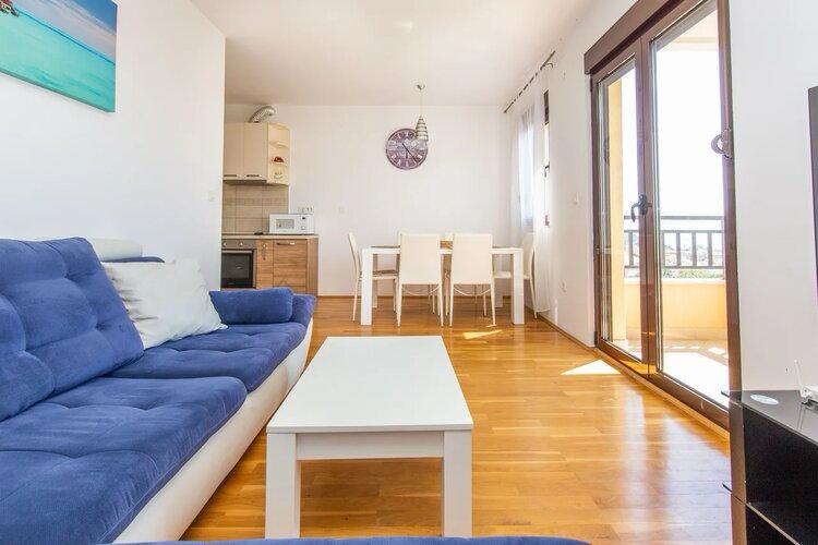 Sea View Apartment Podmaine Budva – 61 m², Furnished, Ideal, Montenegro – MRENB110