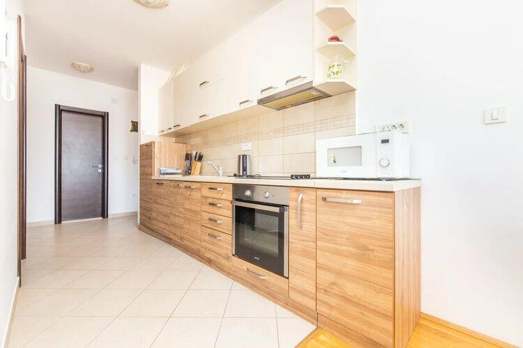 Sea View Apartment Podmaine Budva – 61 m², Furnished, Ideal, Montenegro – MRENB110