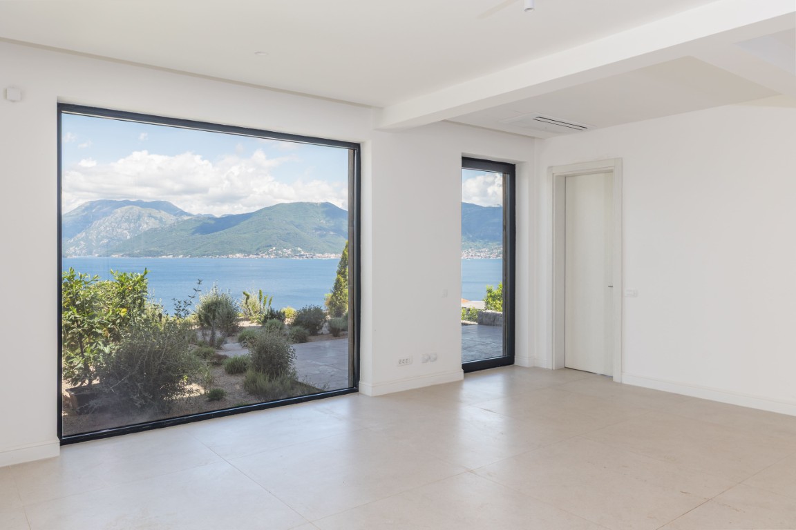 Modern Villa Sea View Krašići – 328 m² Luxury New Build, Montenegro – MREAP3