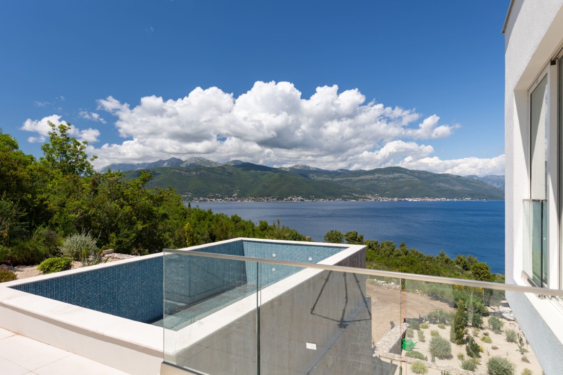 Modern Villa Sea View Krašići – 328 m² Luxury New Build, Montenegro – MREAP3