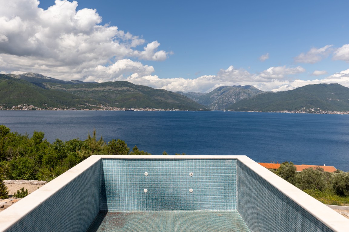 Modern Villa Sea View Krašići – 328 m² Luxury New Build, Montenegro – MREAP3