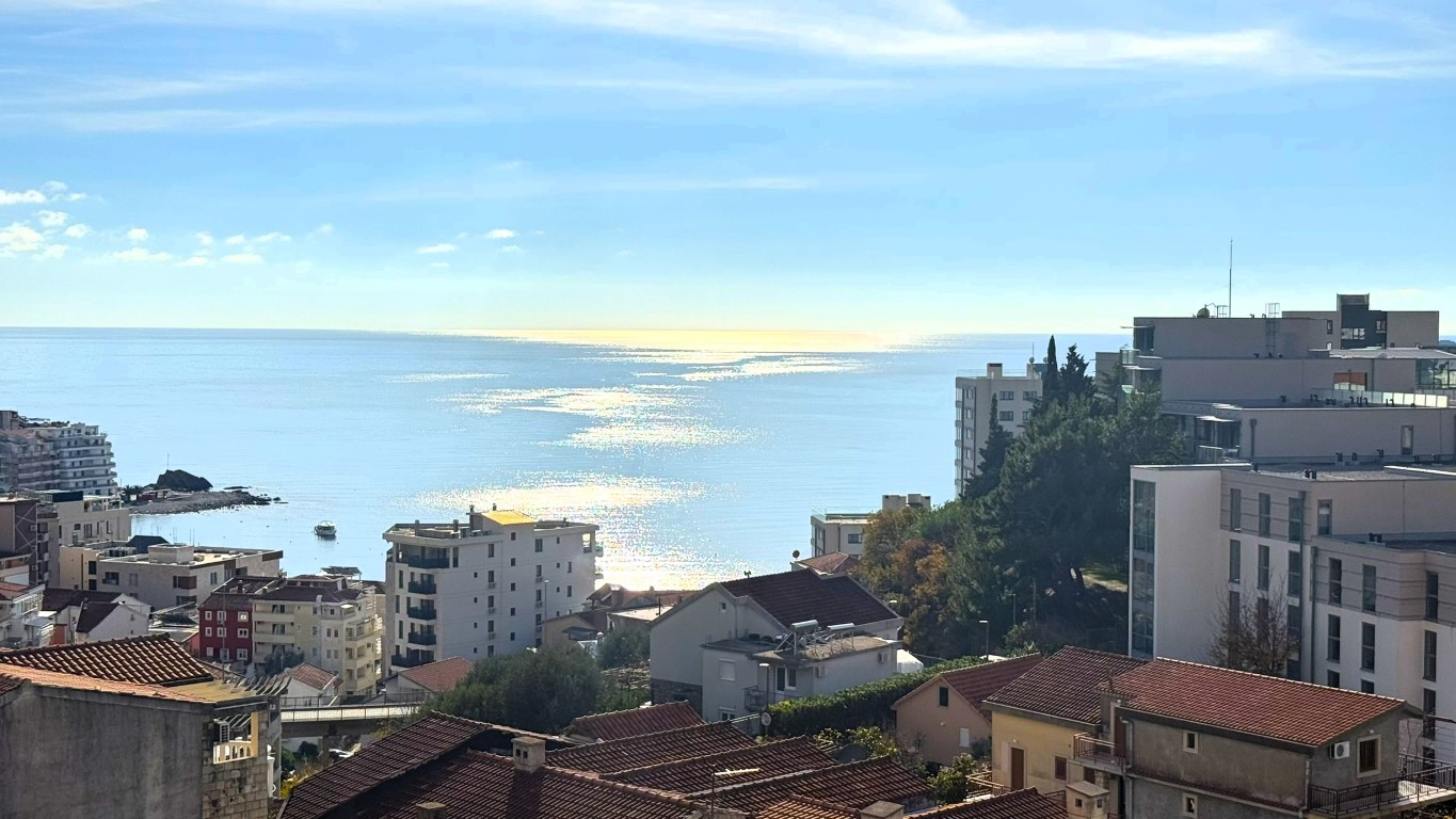 Luxury Penthouse Sea View Bečići – 463 m² With Terrace, Montenegro – MREDV2