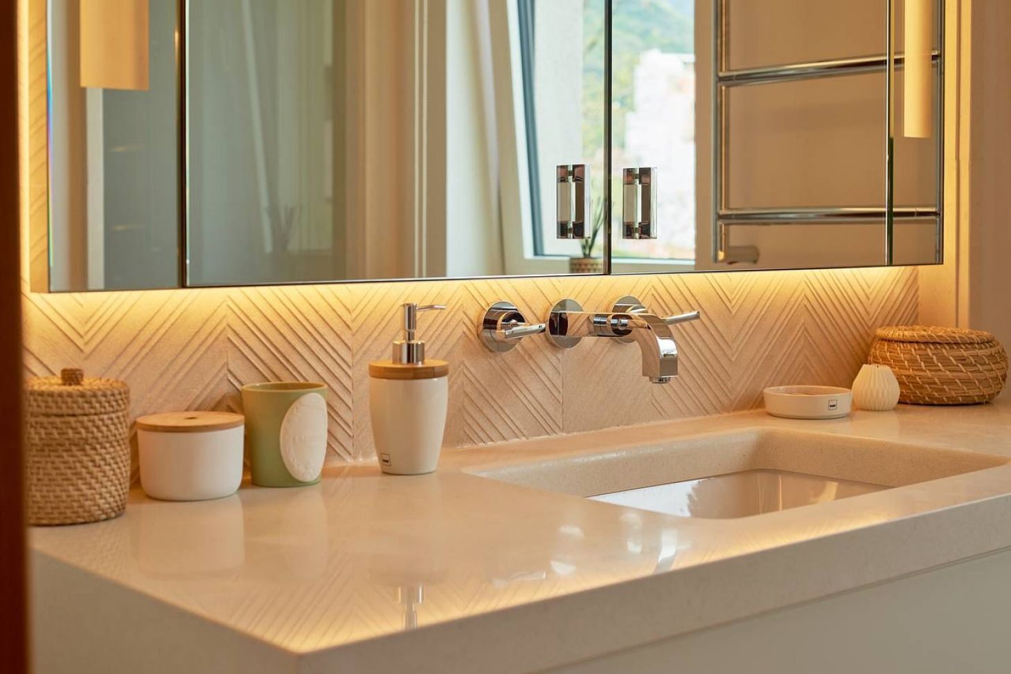 Porto Montenegro Sea View Apartment for Sale – 140 m² Luxury, Montenegro – MREMB1