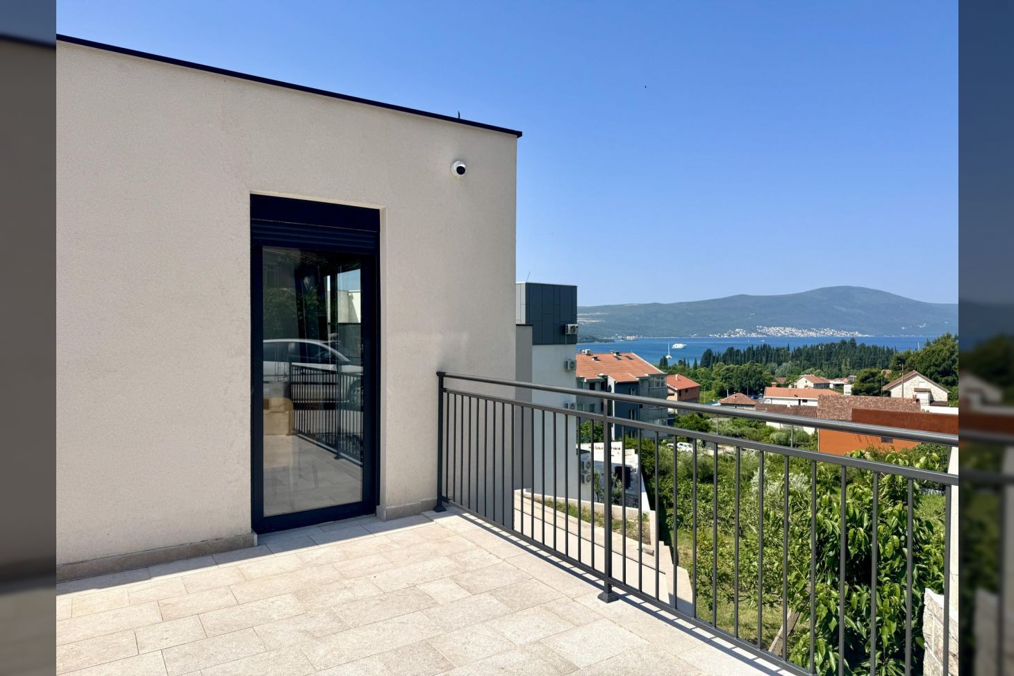 Duplex Apartment for Rent Tivat with Large Terraces, Montenegro – MRERMB3